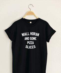 NIALL HORAN and some Pizza Slices 1